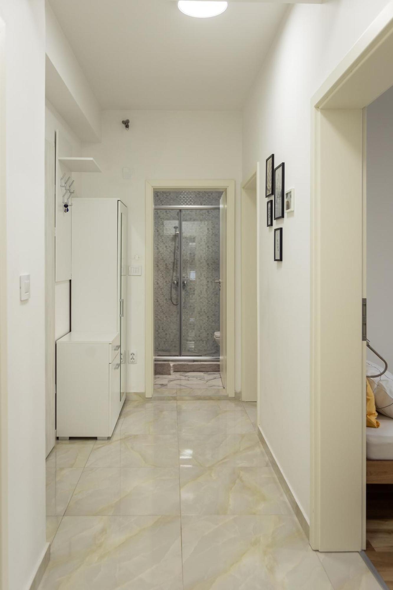 T20 Apartments Skopje Exterior photo